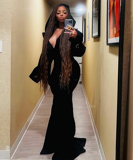 Chloe Bailey star galleries