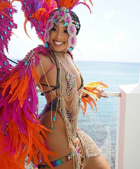 Chloe Bailey best pornstar image