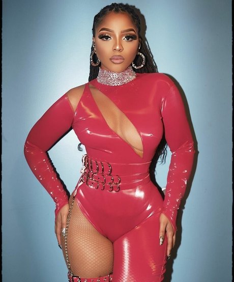 face onlyfans free sexy photo