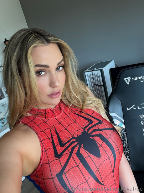 miamalkovafree star pretty gallery