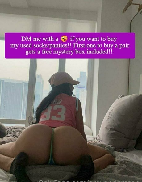 pregnant asian onlyfans hot sexy pic