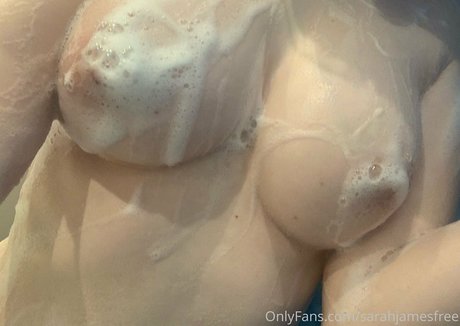 sarahjamesfree model photo