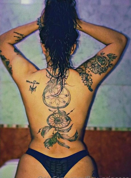 flov princess model hot pics