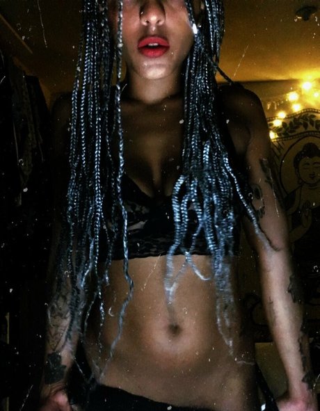 sourmoonstone pornographic star photo