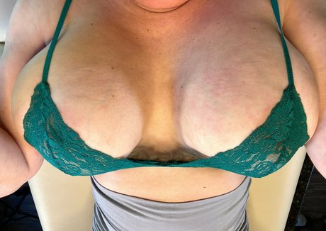 elaysmithfree pretty star img