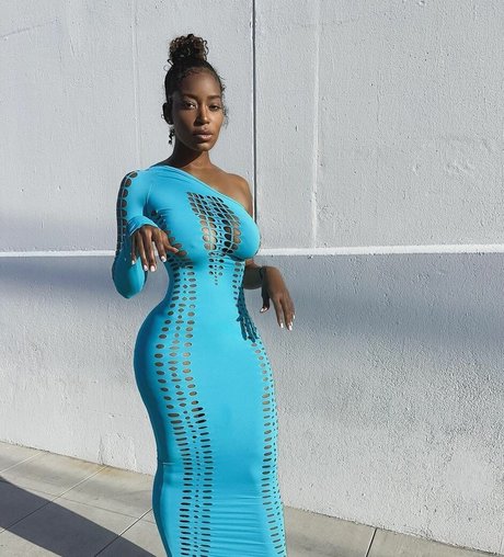 skinny milf onlyfans hot sexy gallery