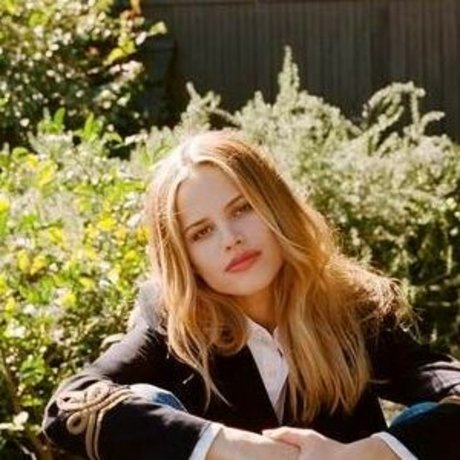 Halston Sage pornstar top img