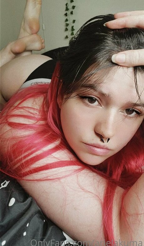 arielakuma porn model img