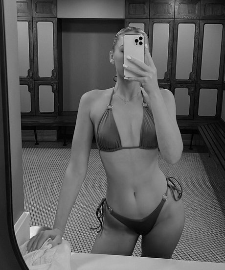 pregnant asian onlyfans nice images