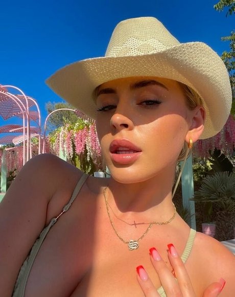 thick ass onlyfans sexy nude photos