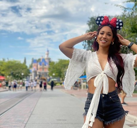 nerdy onlyfans free nude image