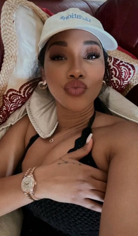 big ass latina onlyfans art nude picture