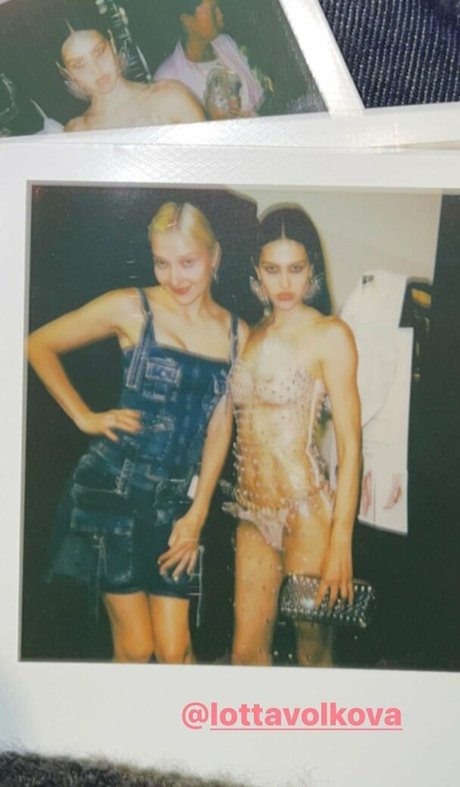 Amelia Gray Hamlin star art images