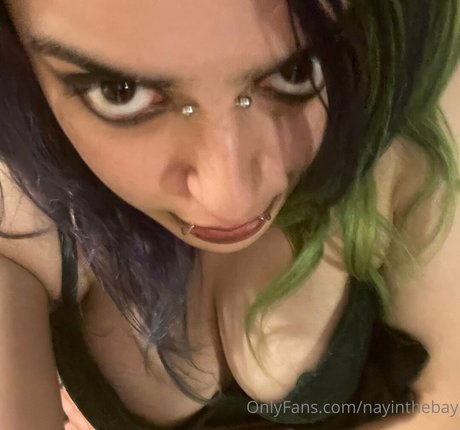 nayinthebay beautiful actress pic