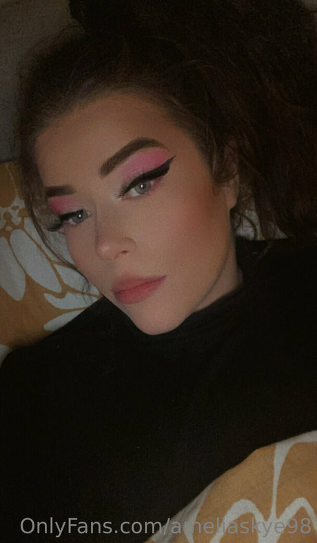 ameliaskye98 free actress pictures