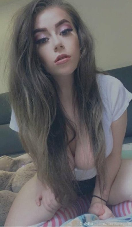ameliaskye98 model nude gallery