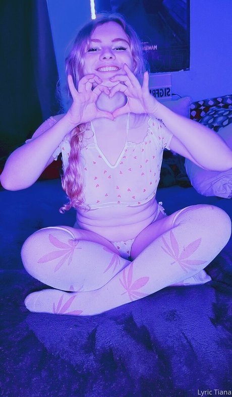 pregnant threesome onlyfans sexy xxx picture