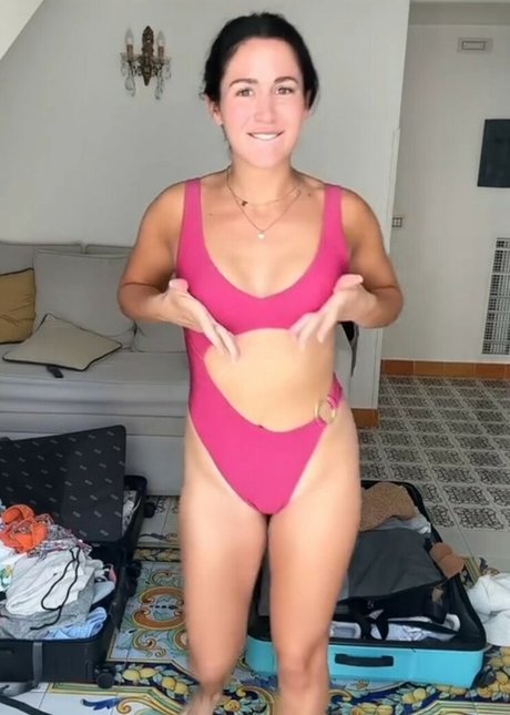 WomenBarstool hot star pics