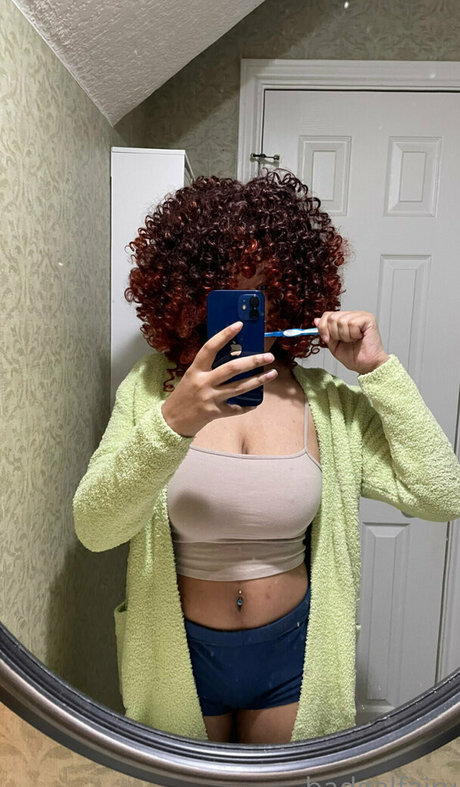 Badgalfairy pornstar naked gallery