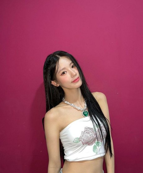 WomenK pop nude pornstar photos