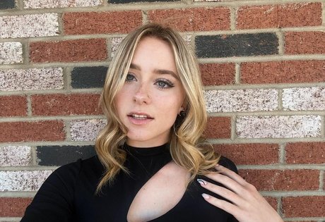 Audra Miller pornstar high quality gallery