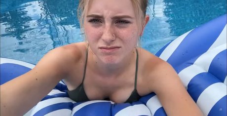 Audra Miller hd model pic