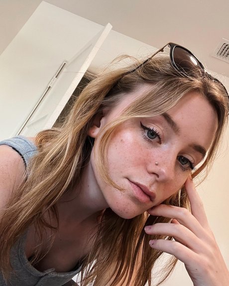 Audra Miller pornstar adult archive