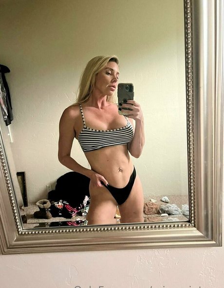 misssaintxxx porn star galleries