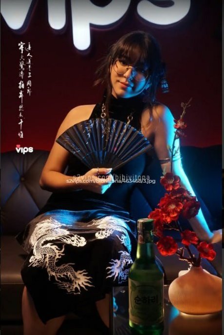 Bibi Vitona pornstar naked archive