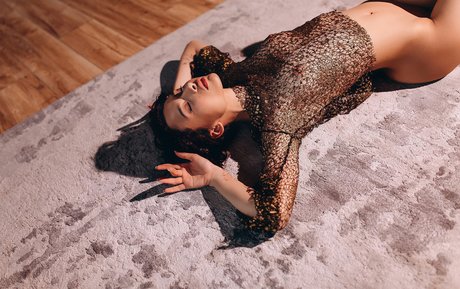 money onlyfans pornographic picture