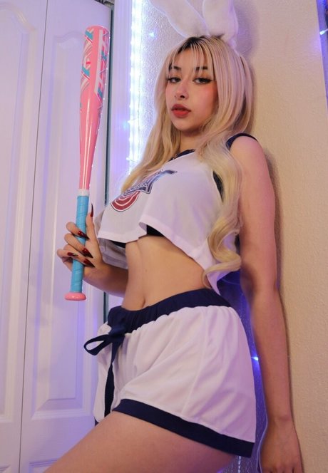 Rina Magi perfect actress pics