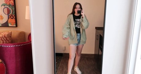 mirror selfie onlyfans hot xxx archive