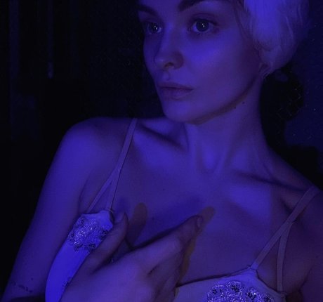 blonde muscle onlyfans pretty photos