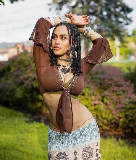 beautiful onlyfans adult img