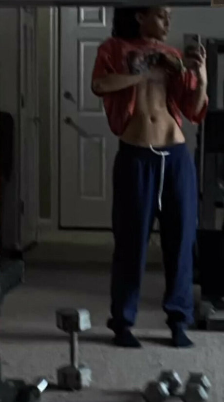 body onlyfans hot nude photo