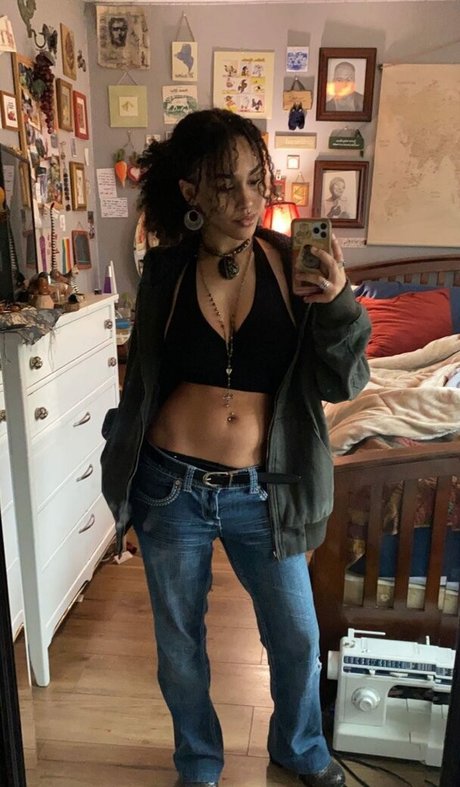 army milf onlyfans erotic pic