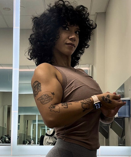 Builtbritt nude pornstar galleries