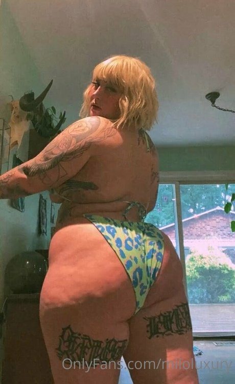 bbwgoddessmilo Photo Gallery