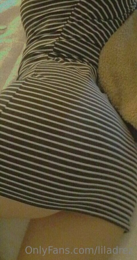 liladrez model porn pic