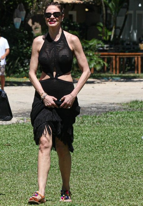 Luciana Gimenez naked model pics