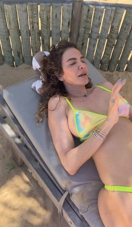 huge fake tits onlyfans art nude archive