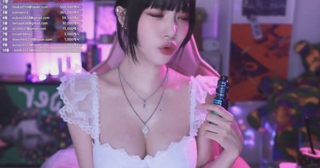 Baerasoni star nude gallery