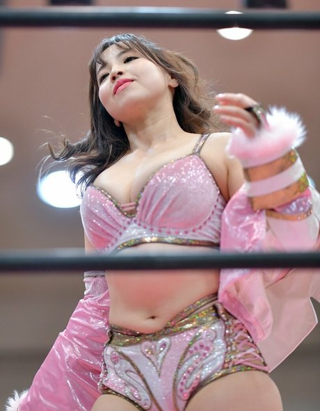 blonde babe onlyfans porno image