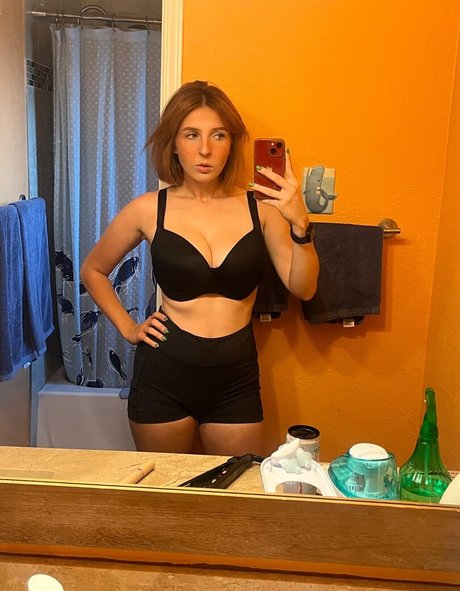 MeganBitchell best actress picture