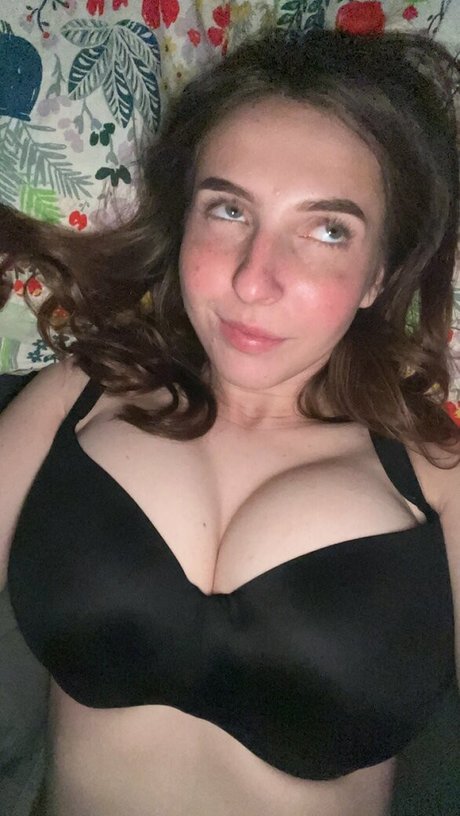 MeganBitchell erotic model photos