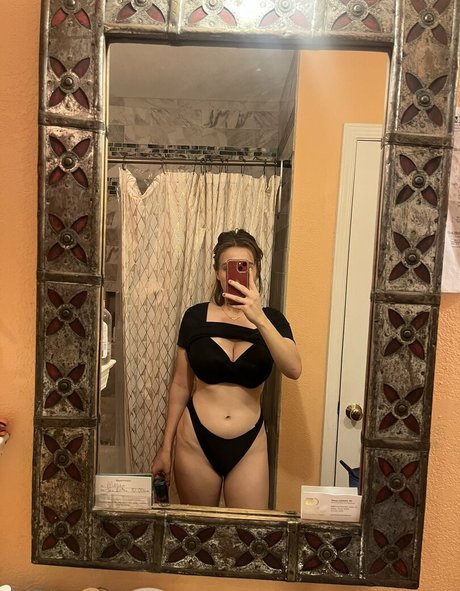 MeganBitchell star pictures