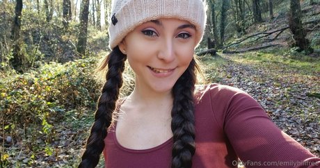 famous onlyfans pornos images