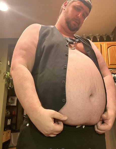 kametzer nudes model photo