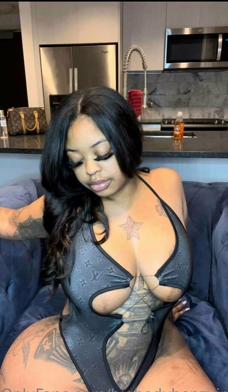 bigbodybenzvip beautiful actress pictures