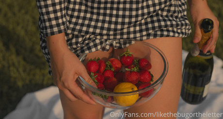 likethebugortheletter best actress photos